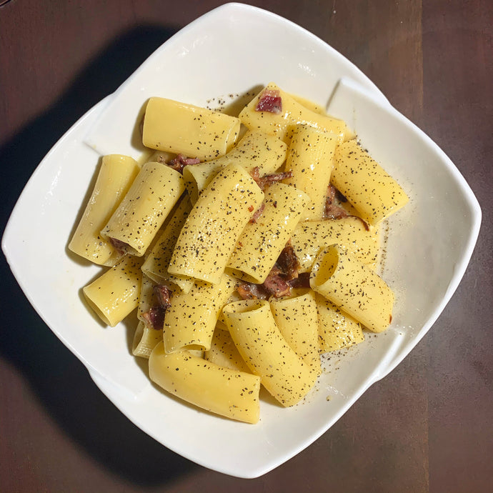 Rigatoni Carbonara con Guancia di Manzo e Parmigiano
