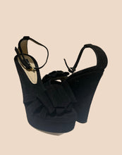 Load image into Gallery viewer, RARE: Vintage Etro Milano Suede Platform