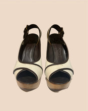 Load image into Gallery viewer, Chloé Canvas Platform Sandals