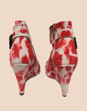 Load image into Gallery viewer, Elyse Walker Los Angeles Tie Dye Suede Heels