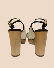 Load image into Gallery viewer, Chloé Canvas Platform Sandals