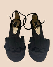 Load image into Gallery viewer, RARE: Vintage Etro Milano Suede Platform