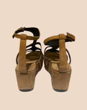 Load image into Gallery viewer, Barbara Bui Suede Roman Platform Sandals