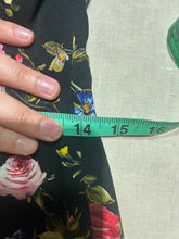 Load image into Gallery viewer, Dolce Gabbana Floral Knee Length Dress Size US 2/ IT 40