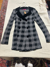 Load image into Gallery viewer, Betsey Johnson Houndstooth Gray and Black Shacket/ Coat Size M