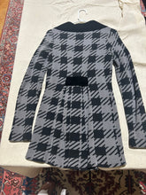 Load image into Gallery viewer, Betsey Johnson Houndstooth Gray and Black Shacket/ Coat Size M