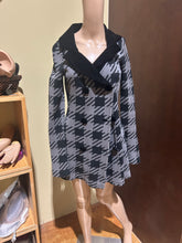 Load image into Gallery viewer, Betsey Johnson Houndstooth Gray and Black Shacket/ Coat Size M