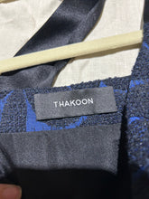 Load image into Gallery viewer, Thakoon Blue and Black Detail Sheath Dress Size IT 42/ US 6