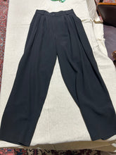 Load image into Gallery viewer, Mariella Burani High Waisted Pleated Trousers Size IT42 US6