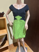 Load image into Gallery viewer, Zac Posen Green and Black Knee Length Dress Size US 6/ UK 10/ EU 38