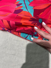 Load image into Gallery viewer, Weekend by Max Mara Floral Tropical Dress Size US 6/ IT 42/ UK 10
