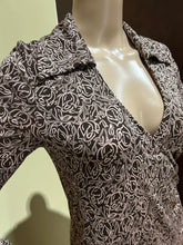 Load image into Gallery viewer, Diane Von Furstenberg 100% Silk Rose Patterned Brown Dress Size US L