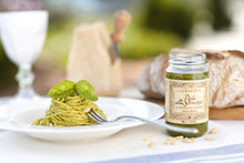 Load image into Gallery viewer, La Favorita - Pesto Genovese DOP - 130g