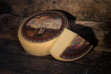 Load image into Gallery viewer, Toniolo - Asiago d'Allevo Mezzano DOP - 200g+