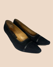 Load image into Gallery viewer, Casadei Black Suede Pumps Size 39
