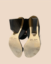 Load image into Gallery viewer, 7RIP7YCH Sculptural Wooden Heel Size 37
