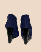 Load image into Gallery viewer, Pierre Hardy Blue Suede Bootie/wedge Heel Size 37
