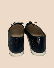 Load image into Gallery viewer, Baldinini Black and White Contrast Leather Flats Size 39
