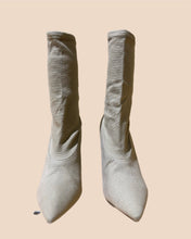 Load image into Gallery viewer, Yeezy Season 7 Cream Canvas Ankle Boot Size 37
