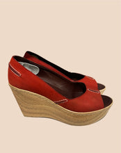Load image into Gallery viewer, Tapeet Vicini Red Sandal Heel Size 36.5
