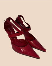 Load image into Gallery viewer, Sergio Rossi Red Leather Heels Size 37
