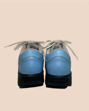 Load image into Gallery viewer, MBT Leg Exercise Shoes Size 6
