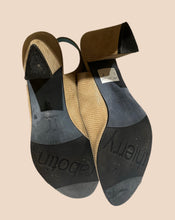 Load image into Gallery viewer, Thierry Rabotin Beige Suede Peep Toe Heels Size IT 39
