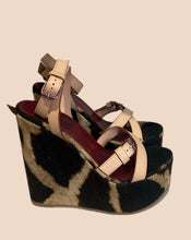 Load image into Gallery viewer, Giambattista Valli Wedge Leopard Sandals Size 37
