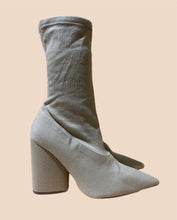 Load image into Gallery viewer, Yeezy Season 7 Cream Canvas Ankle Boot Size 37
