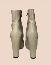 Load image into Gallery viewer, Roland Mouret Cream Bootie Heels Size 37
