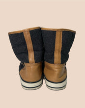 Load image into Gallery viewer, Tory Burch Sneaker Boots Size 7
