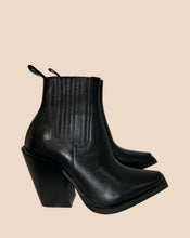 Load image into Gallery viewer, John Fluevog Iconic Diana Booties Size 4
