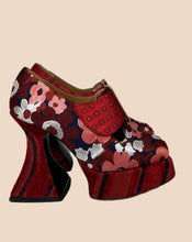 Load image into Gallery viewer, John Fluevog RARE Jacquard Original Munster Shoes Size 7
