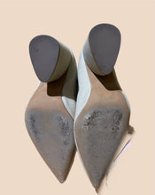 Load image into Gallery viewer, Yeezy Season 7 Cream Canvas Ankle Boot Size 37
