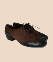 Load image into Gallery viewer, Lorenzo Banfi Leather and Suede Oxford Size 38.5
