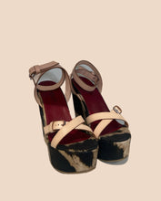 Load image into Gallery viewer, Giambattista Valli Wedge Leopard Sandals Size 37
