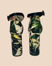 Load image into Gallery viewer, Stuart Weitzman Green Jungle Floral Platform Sandals Size 7
