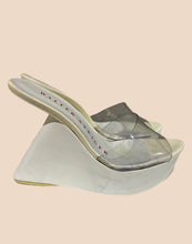 Load image into Gallery viewer, RARE: Walter Steiger White Platform Wedges

