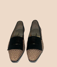 Load image into Gallery viewer, Lorenzo Banfi Milano Size 39
