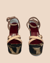 Load image into Gallery viewer, Giambattista Valli Wedge Leopard Sandals Size 37
