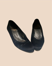 Load image into Gallery viewer, VINTAGE Black YSL Satin Heel
