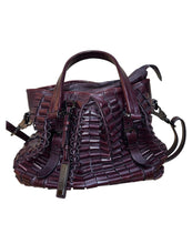 Load image into Gallery viewer, Burberry Wine Coloured Ripple Bag
