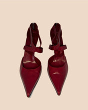 Load image into Gallery viewer, Sergio Rossi Red Leather Heels Size 37
