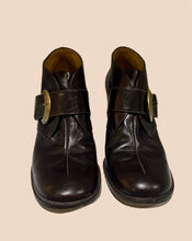 Load image into Gallery viewer, RARE: Clone Italia Buckle Brown Leather Heels
