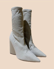 Load image into Gallery viewer, Yeezy Season 7 Cream Canvas Ankle Boot Size 37
