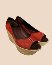 Load image into Gallery viewer, Tapeet Vicini Red Sandal Heel Size 36.5
