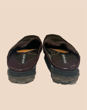 Load image into Gallery viewer, Sesto Meucci Burgundy Mule Loafer Size 7
