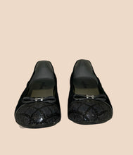 Load image into Gallery viewer, Hogan Flats Size 39
