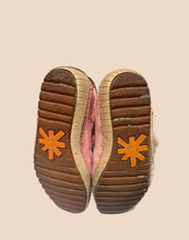 Load image into Gallery viewer, The Art Company Pink Sneakers Size 7
