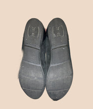 Load image into Gallery viewer, Hogan Flats Size 39
